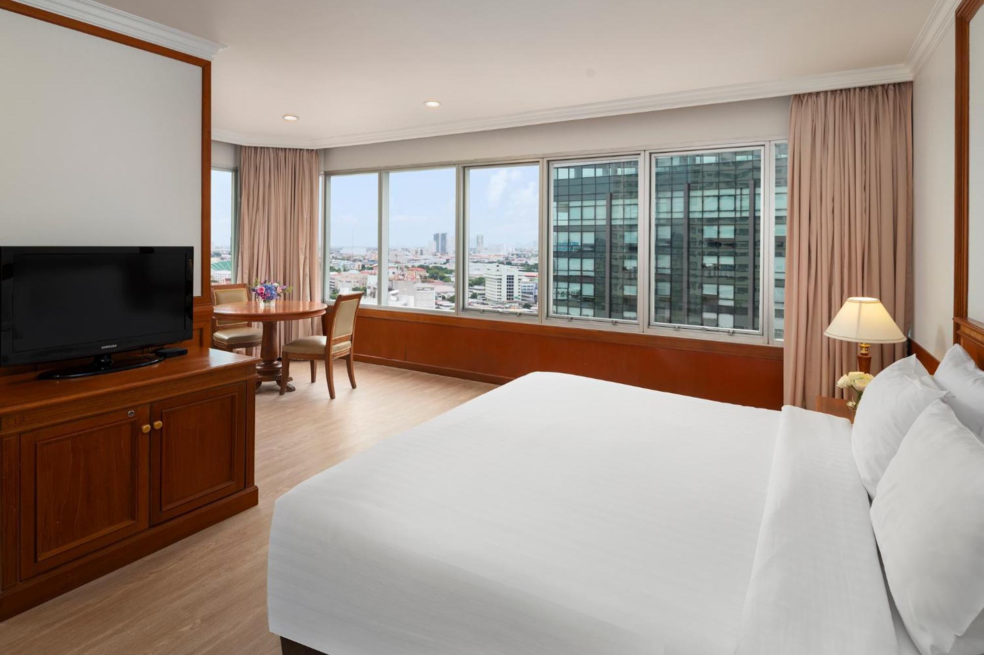Executive-suite