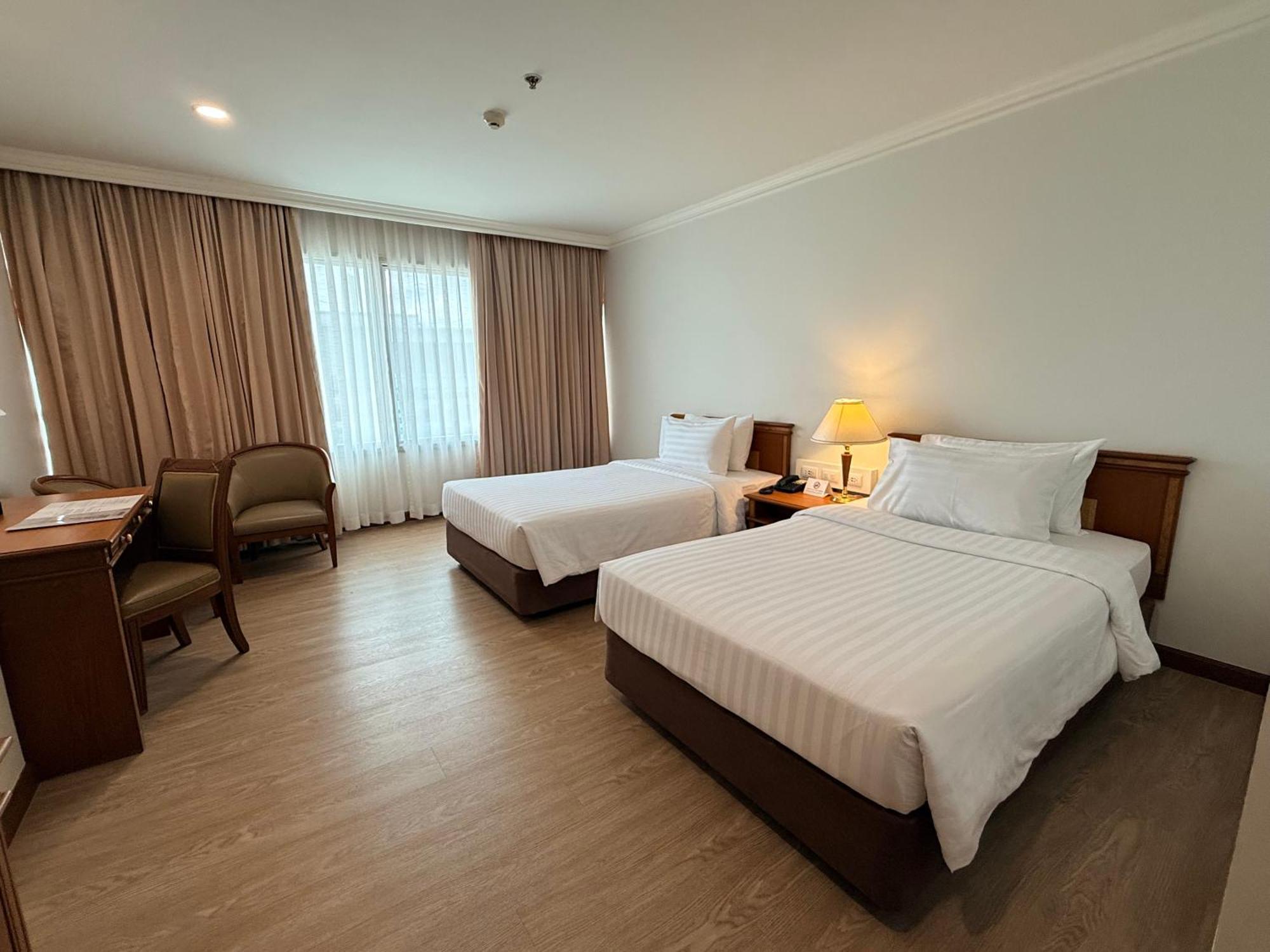 Deluxe Double or Twin Room